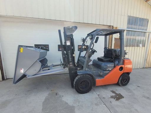 Iron Bull 1/2 Yard Standard Self Dumping Hopper 050A02QS